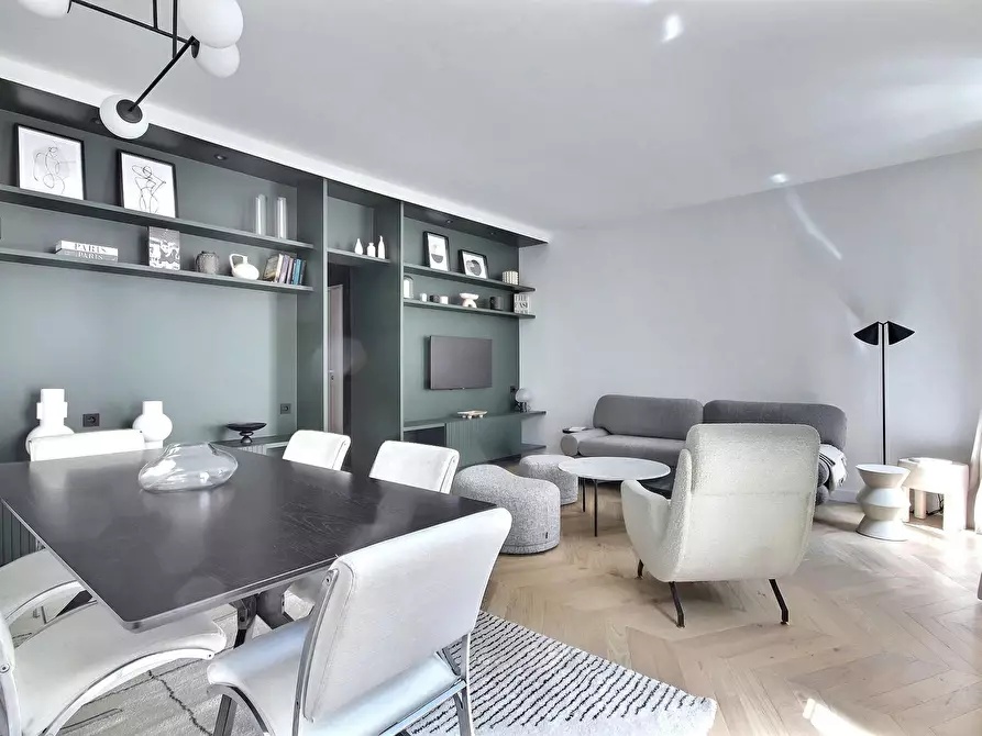 Immagine 5 di Appartamento in affitto  in Rue de Monttessuy a Paris 07