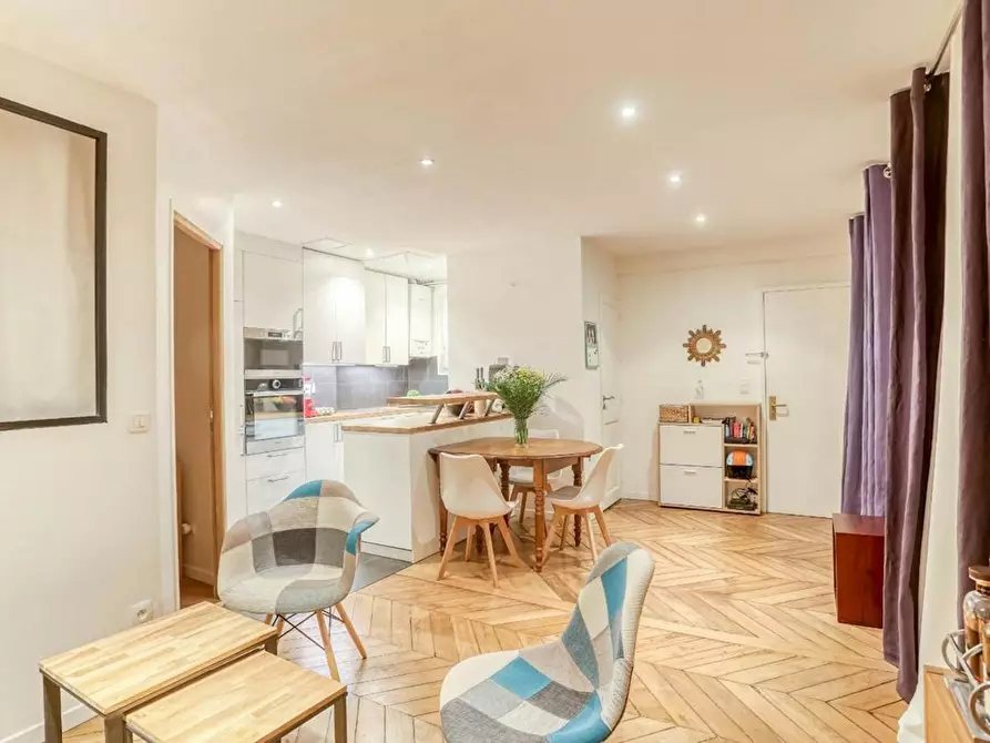 Immagine 3 di Appartamento in affitto  in Rue Cadet a Paris