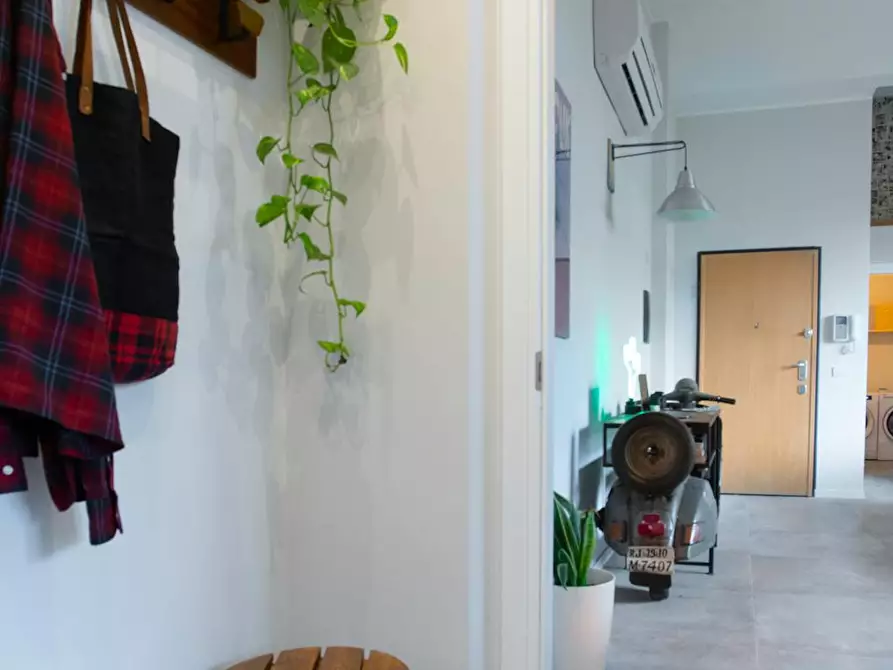 Immagine 9 di Camera in affitto  in Via Aosta a Torino