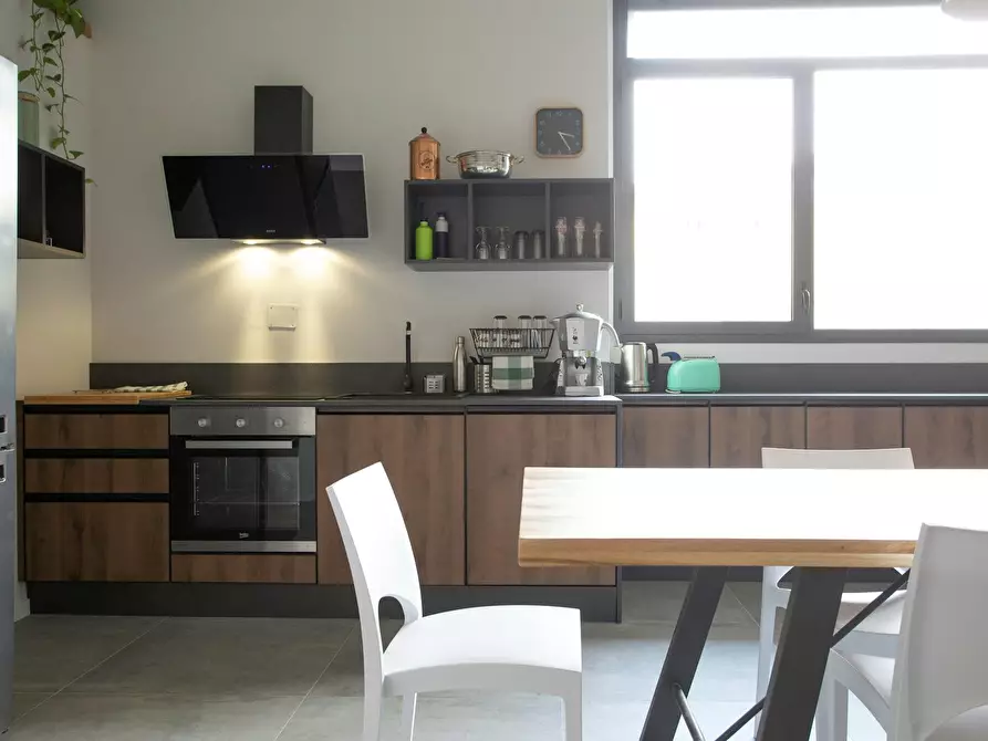 Immagine 3 di Camera in affitto  in Via Aosta a Torino