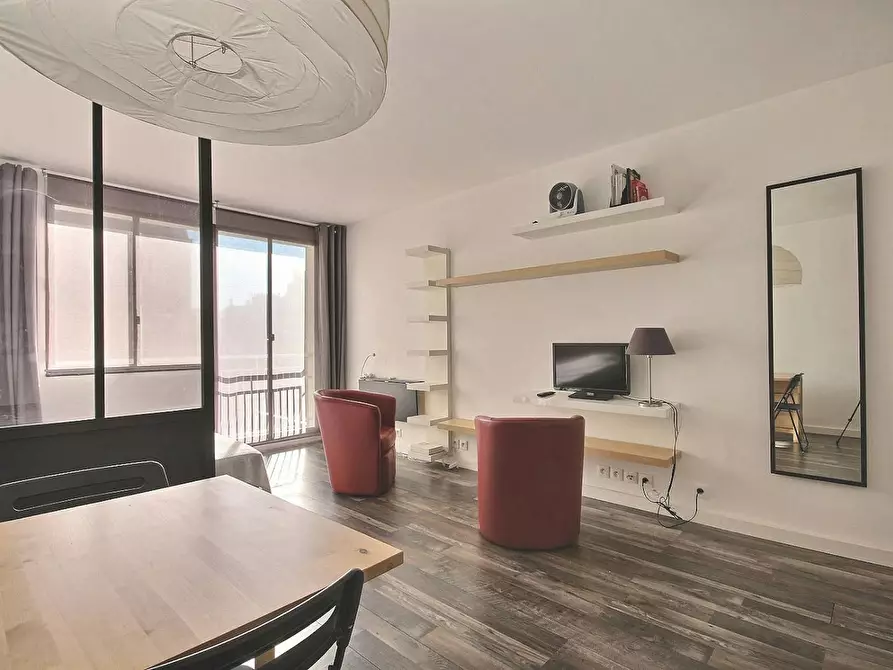 Immagine 2 di Appartamento in affitto  in Rue Robert Turquan a Paris 16