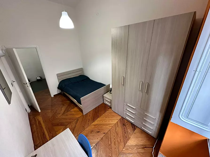 Immagine 4 di Camera in affitto  in Via Sant'Anselmo a Torino