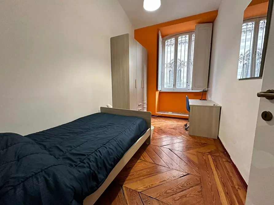 Immagine 2 di Camera in affitto  in Via Sant'Anselmo a Torino