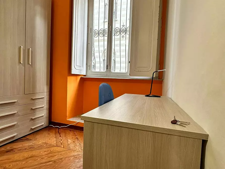 Immagine 3 di Camera in affitto  in Via Sant'Anselmo a Torino