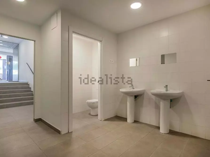 Immagine 9 di Camera condivisa in affitto  in Plaça d'Europa a Hospitalet De Llobregat, L'