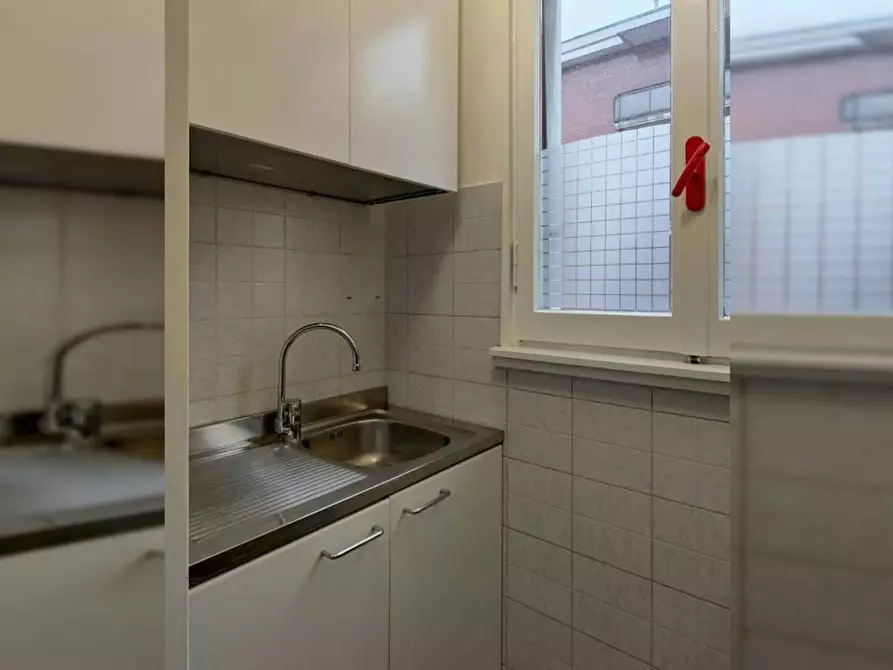 Immagine 5 di Appartamento in affitto  in Via Alberto da Gandino a Milano