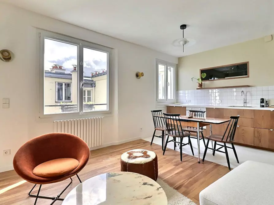 Immagine 5 di Appartamento in affitto  in Rue d'Aboukir a Paris