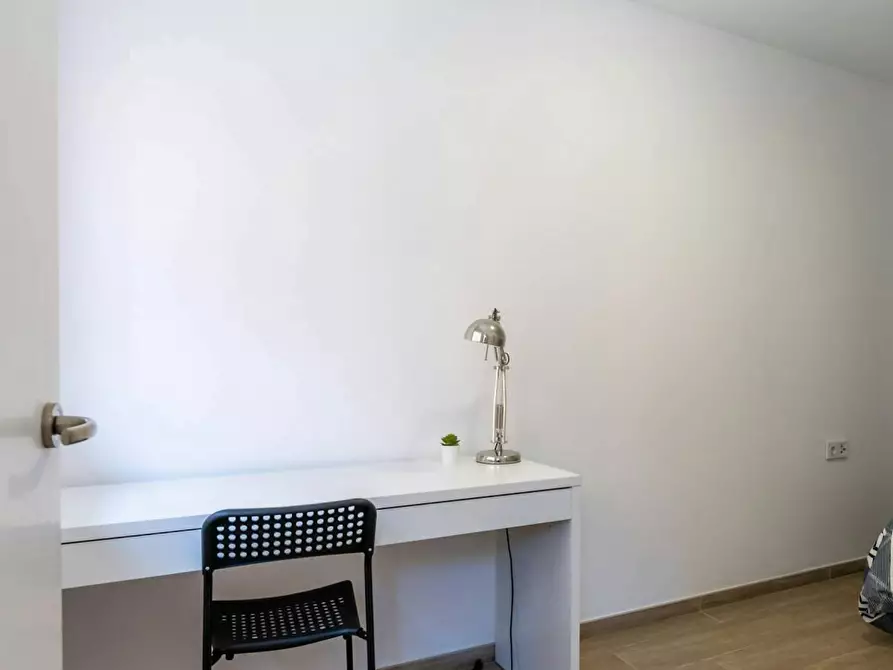 Immagine 10 di Appartamento in affitto  in Carrer del Moianès a Barcelona