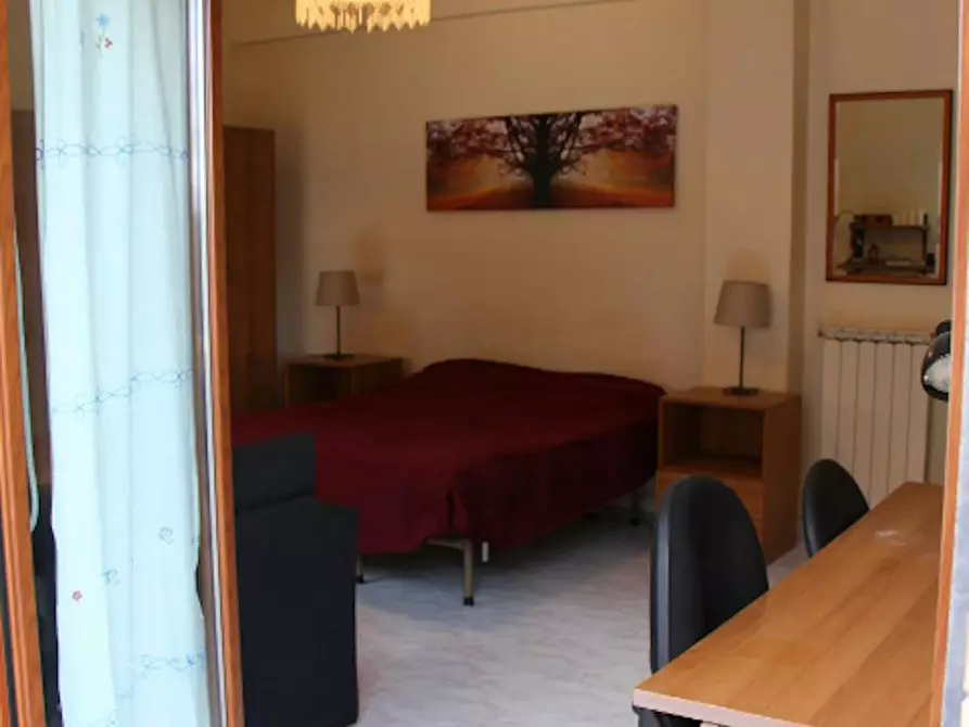 Immagine 2 di Camera in affitto  in Piazza Aruleno Celio Sabino a Roma