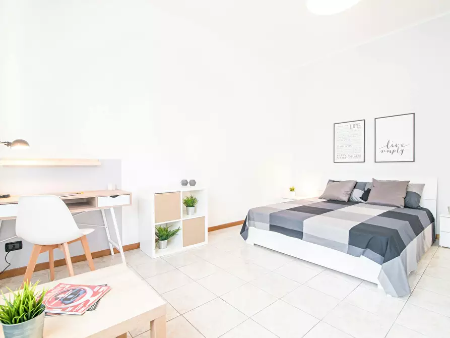 Immagine 2 di Camera in affitto  in Via Firenze a Vicenza