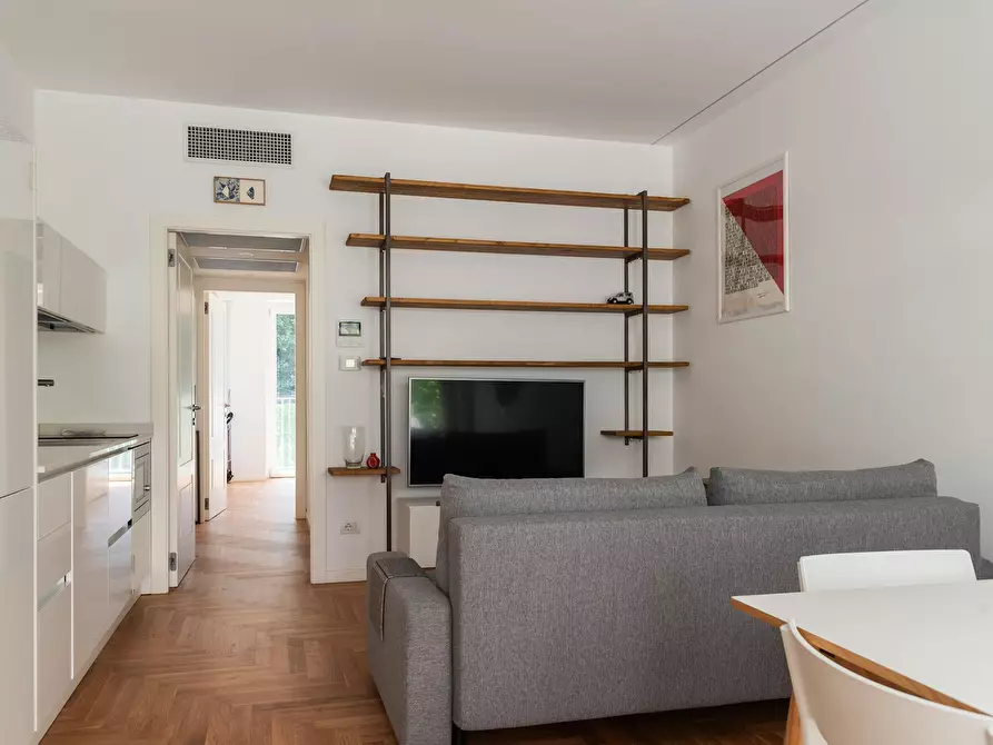 Immagine 7 di Appartamento in affitto  in Viale Andrea Doria a Milano