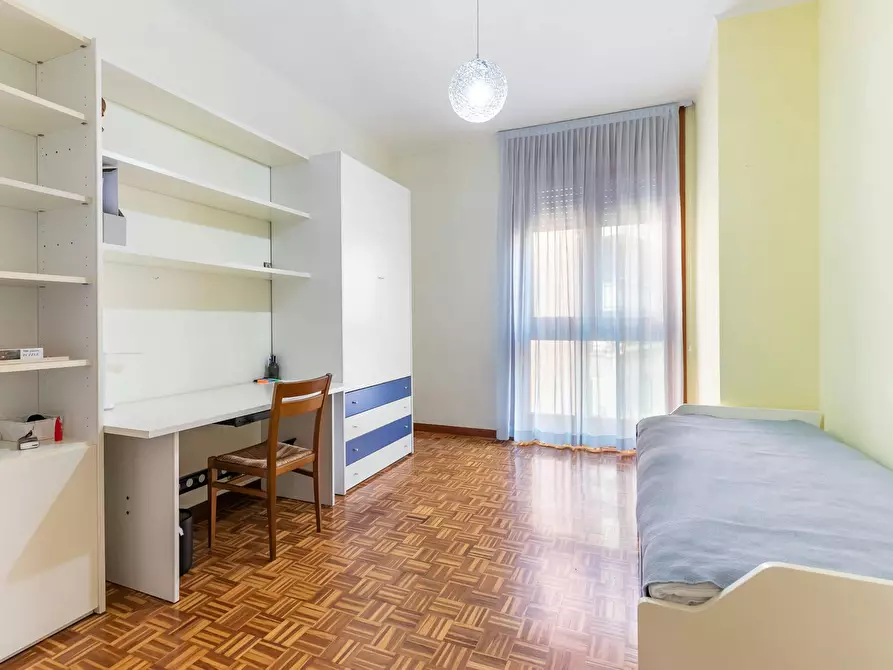 Immagine 2 di Camera in affitto  in Via Michele Novaro a Milano