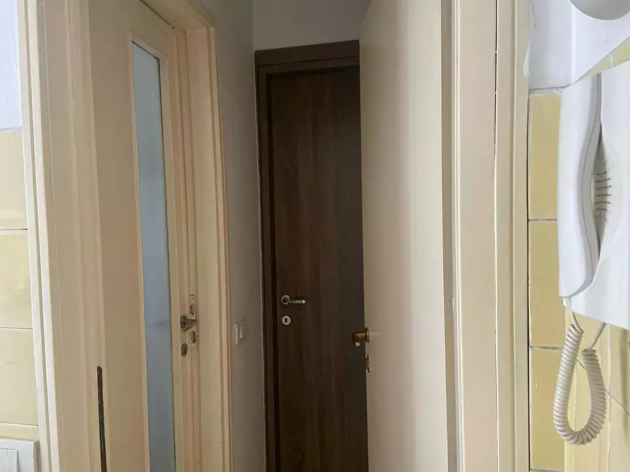 Immagine 3 di Camera in affitto  in Via Amedeo d'Aosta a Milano