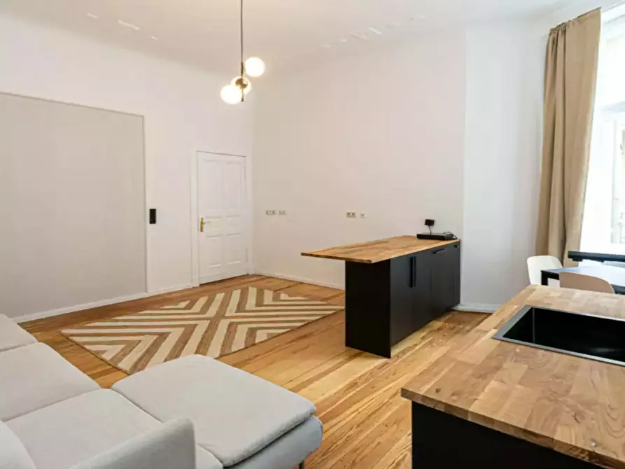 Immagine 5 di Appartamento in affitto  in Wilhelmshöher Straße a Berlin