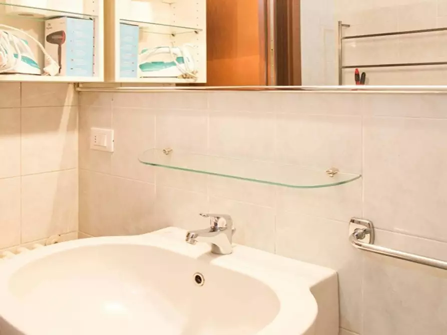 Immagine 7 di Appartamento in affitto  in Via Comune Antico a Milano