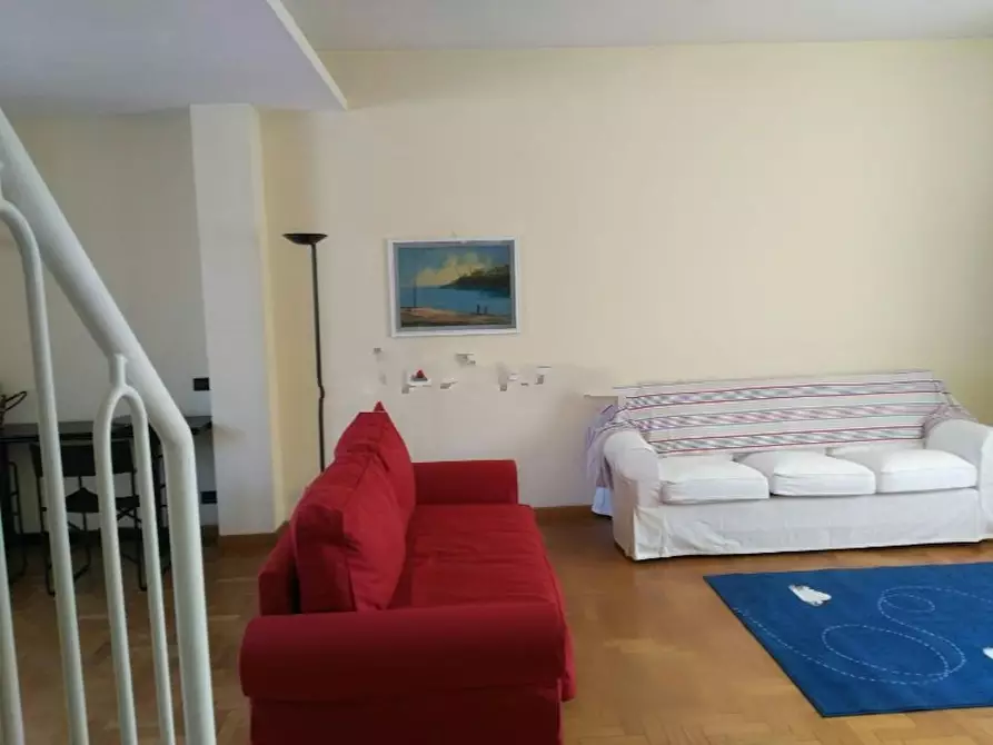 Immagine 2 di Appartamento in affitto  in Via Bolzano a Milano