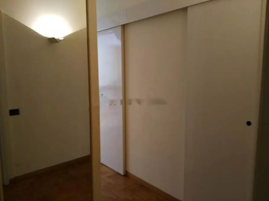 Immagine 8 di Appartamento in affitto  in Via Bolzano a Milano