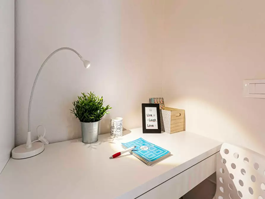 Immagine 5 di Camera in affitto  in Via Giuseppe Regaldi a Milano