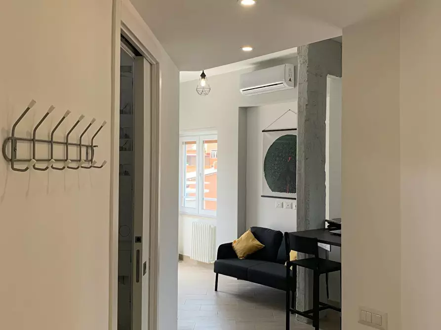 Immagine 5 di Appartamento in affitto  in Via Clemente X a Roma