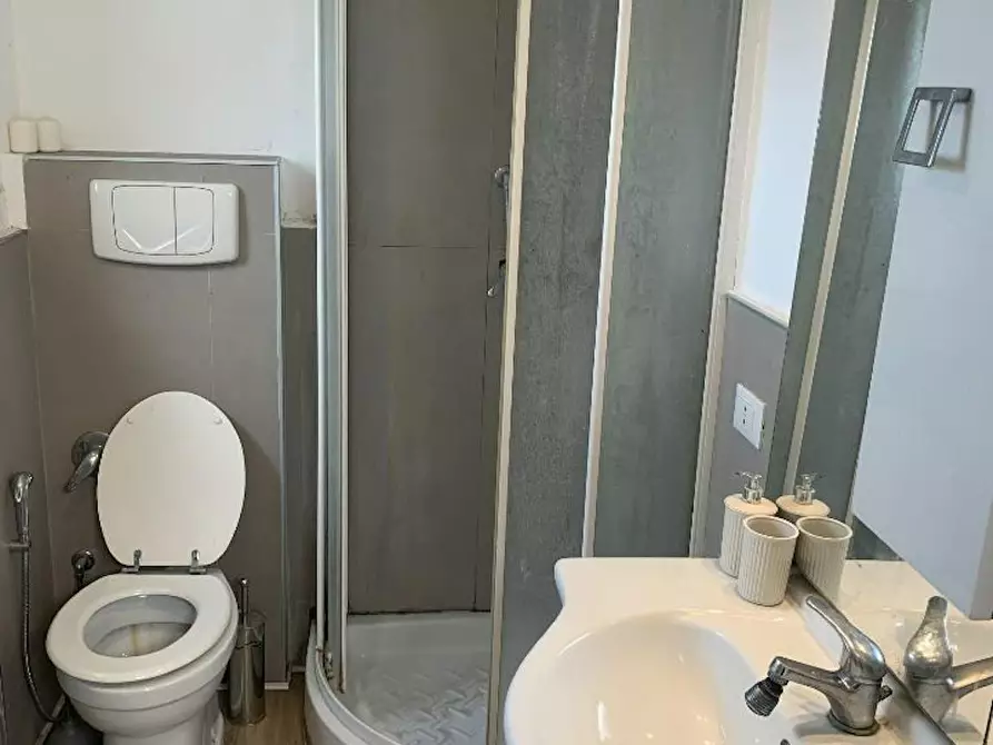Immagine 1 di Appartamento in affitto  in Via Gian Bistolfi a Roma