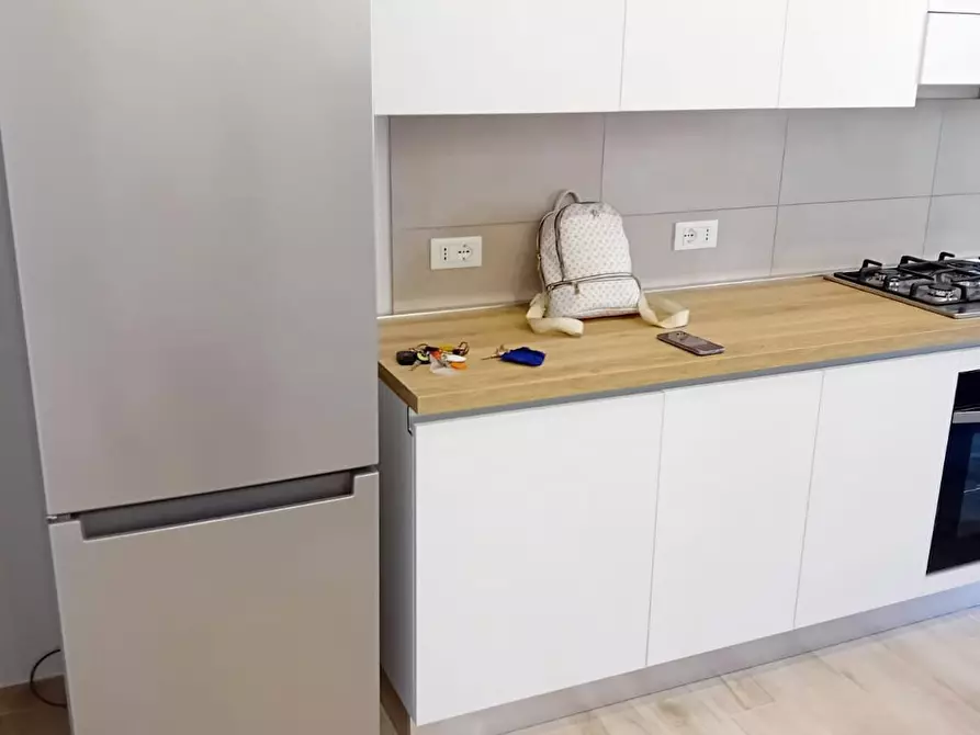 Immagine 9 di Camera in affitto  in Via delle Cave a Roma