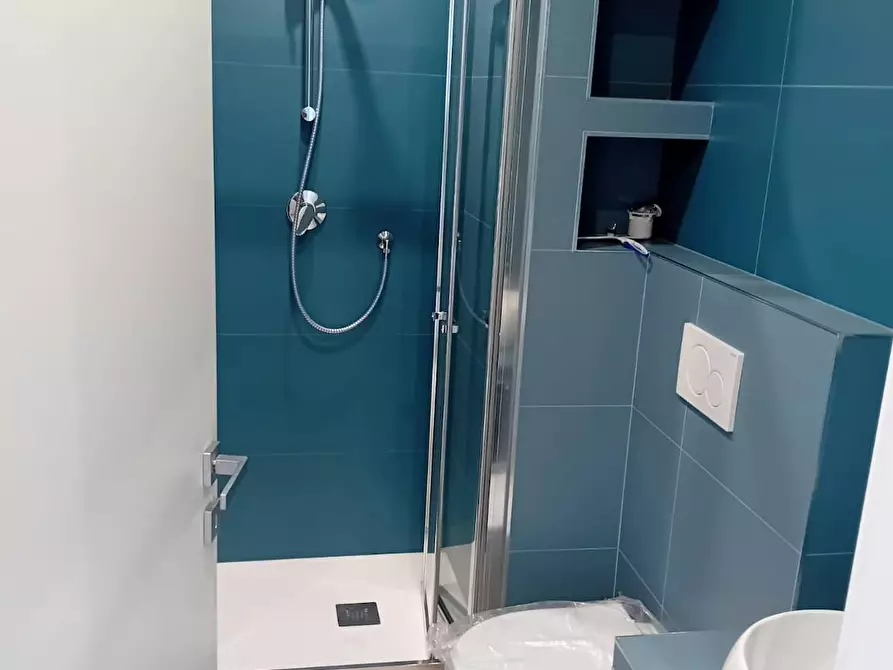 Immagine 3 di Camera in affitto  in Via delle Cave a Roma