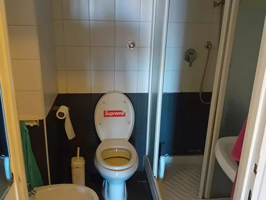 Immagine 9 di Camera in affitto  in Via Luigi Arbib Pascucci a Roma