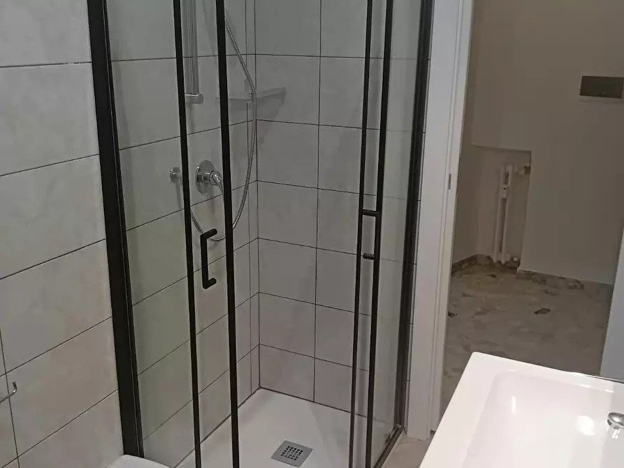 Immagine 7 di Camera in affitto  in Via Livorno a Roma