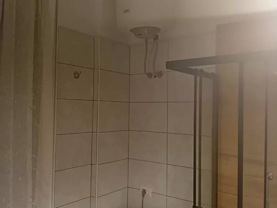 Immagine 1 di Camera in affitto  in Via Livorno a Roma