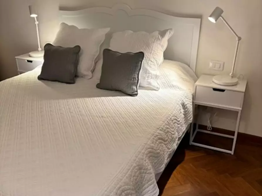 Immagine 10 di Appartamento in affitto  in Via dei Cerchi a Firenze