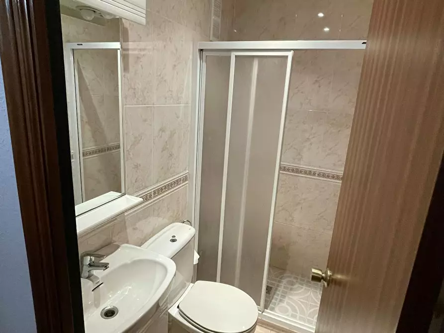 Immagine 10 di Camera in affitto  in Carrer de Sardenya a Barcelona