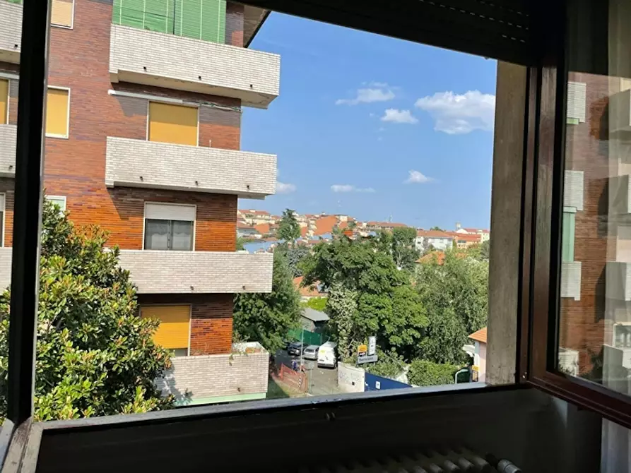 Immagine 8 di Camera in affitto  in Via Varesina a Milano
