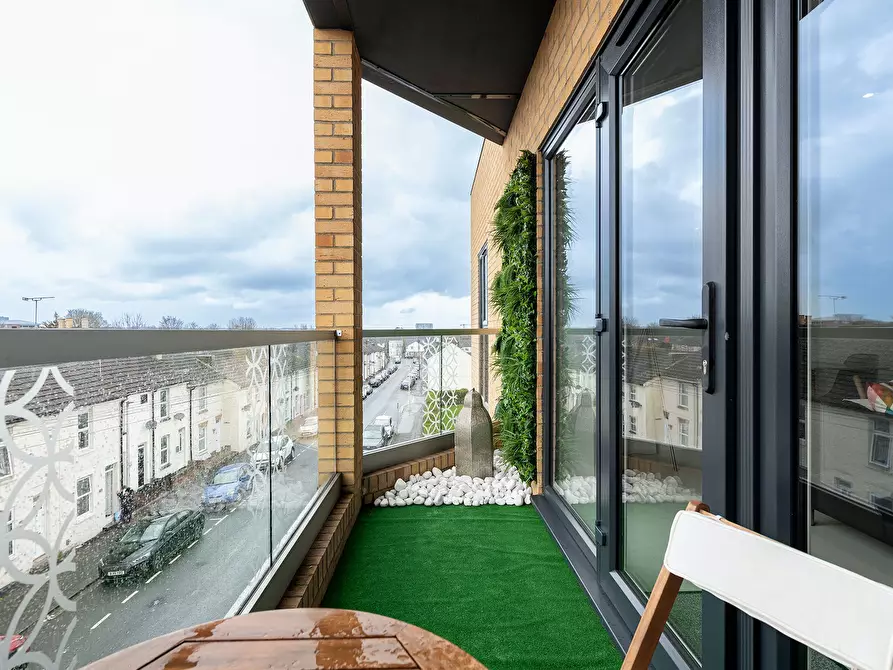 Immagine 3 di Appartamento in affitto  in Arden Street a Gillingham