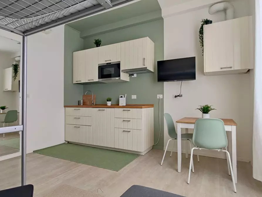 Immagine 6 di Appartamento in affitto  in Viale Bligny a Milano