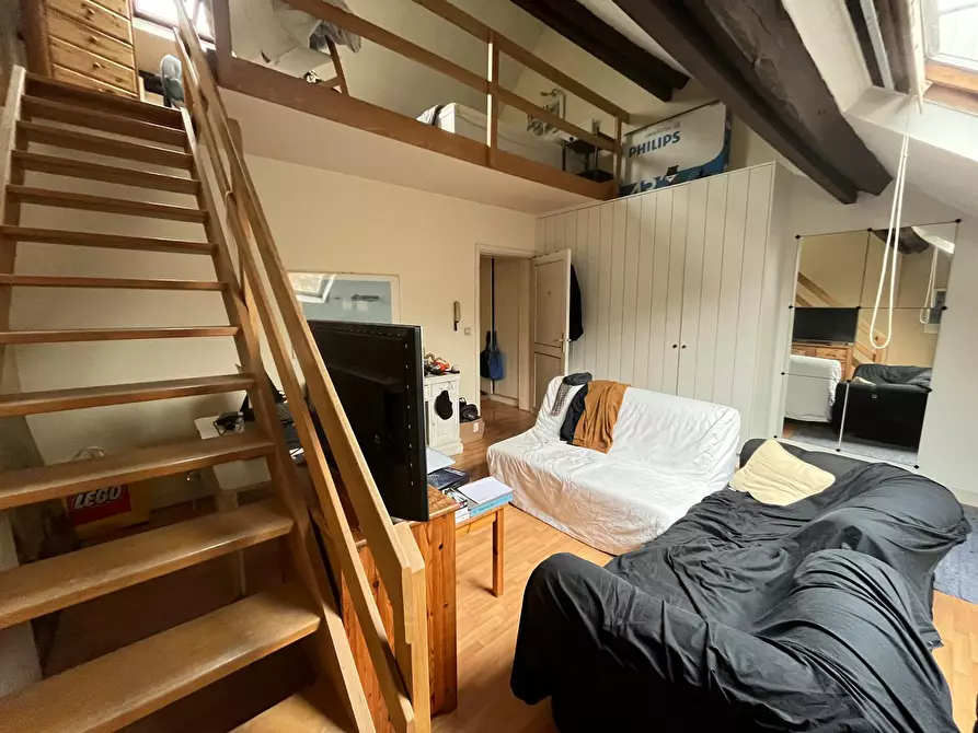 Immagine 1 di Appartamento in affitto  in Chaussée de Wavre a Ixelles