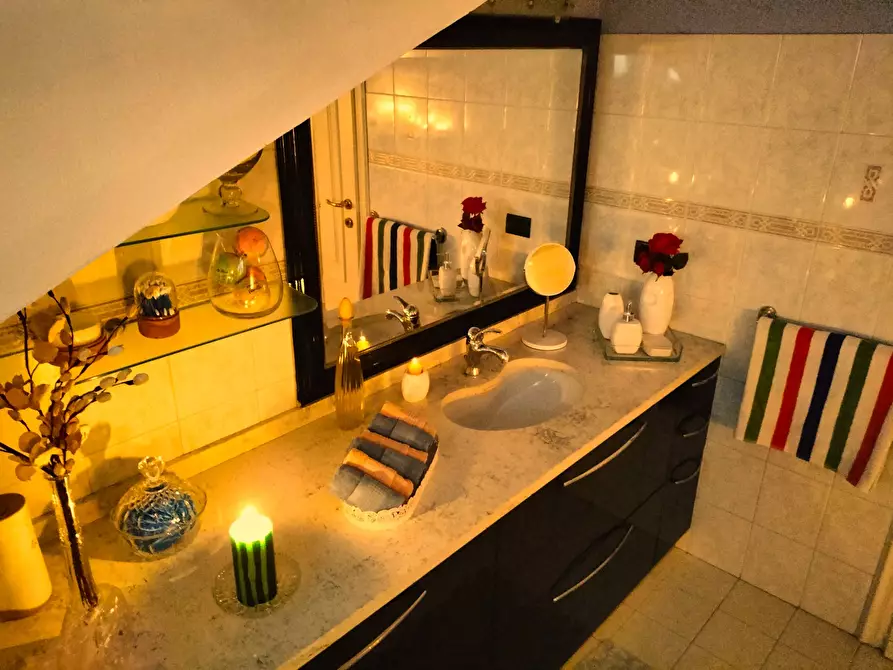 Immagine 4 di Camera in affitto  in Strada Stupinigi a Orbassano