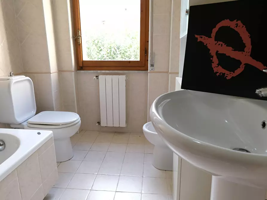 Immagine 9 di Camera in affitto  in Via Andrea Cordedda a Sassari