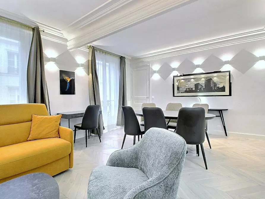 Immagine 5 di Appartamento in affitto  in Rue Duvivier a Paris 07