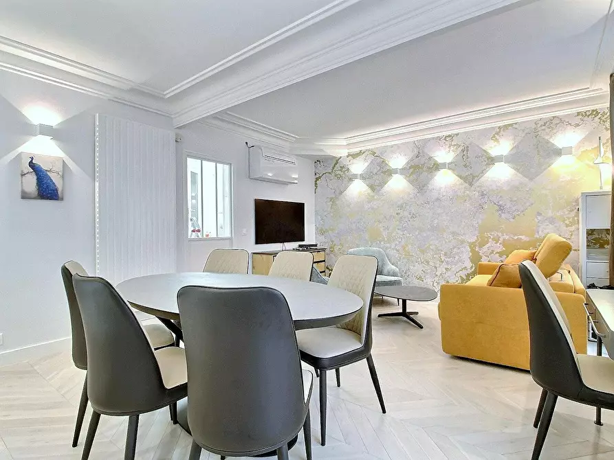 Immagine 3 di Appartamento in affitto  in Rue Duvivier a Paris 07