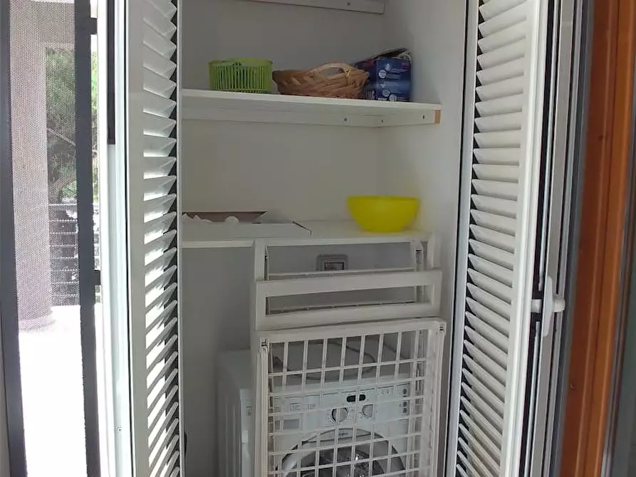 Immagine 8 di Camera condivisa in affitto  in Via Lanciano a Roma