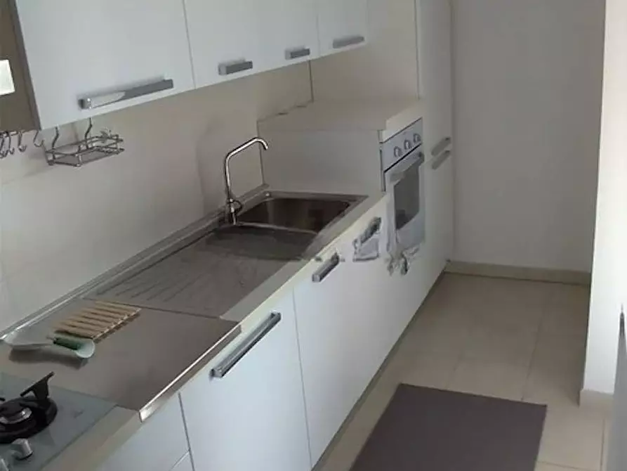 Immagine 3 di Camera condivisa in affitto  in Via Lanciano a Roma