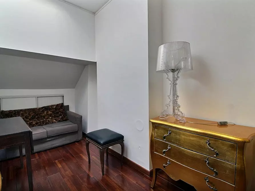 Immagine 4 di Appartamento in affitto  in Rue Quincampoix a Paris
