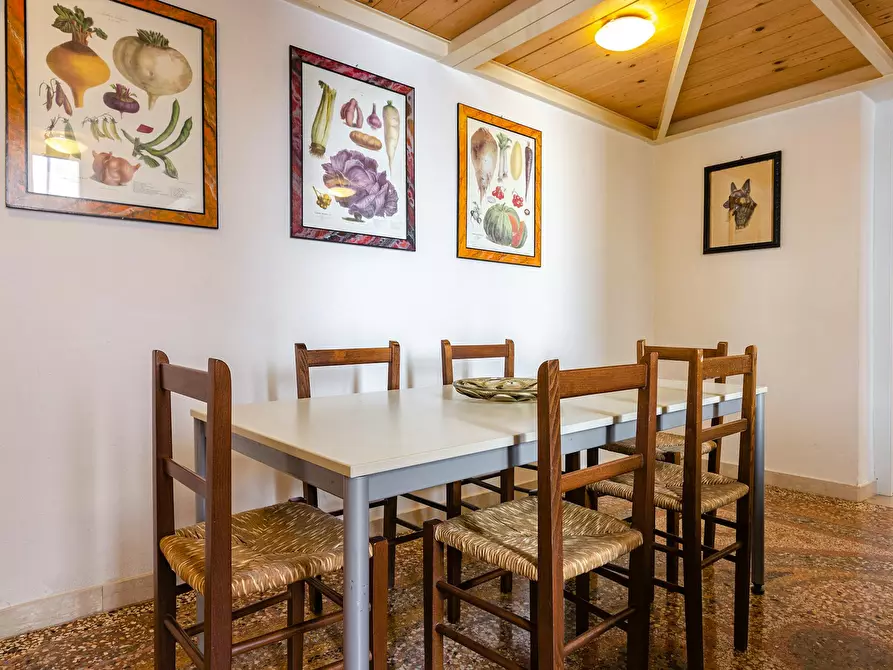 Immagine 8 di Appartamento in affitto  in Via Altabella a Bologna