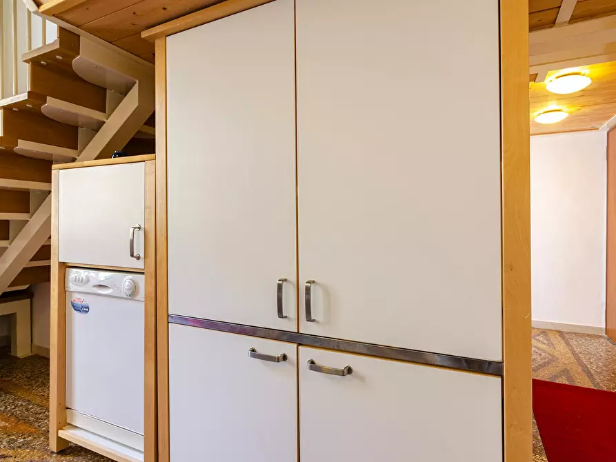 Immagine 9 di Appartamento in affitto  in Via Altabella a Bologna