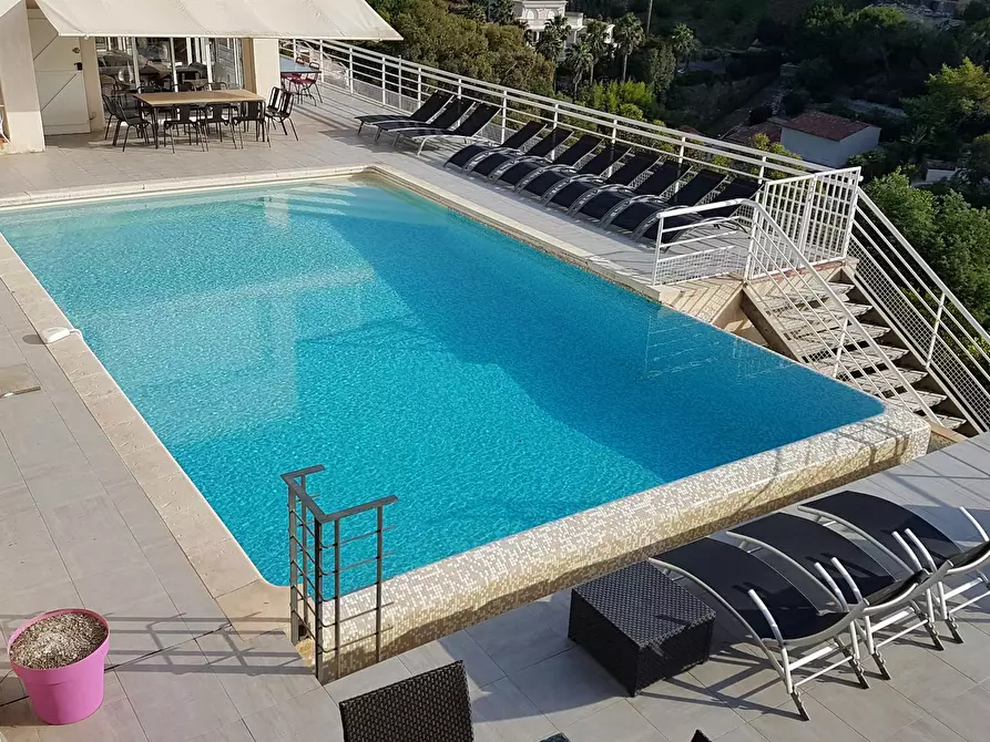 Immagine 2 di Casa indipendente in affitto  in Boulevard de l'Aube a Vallauris