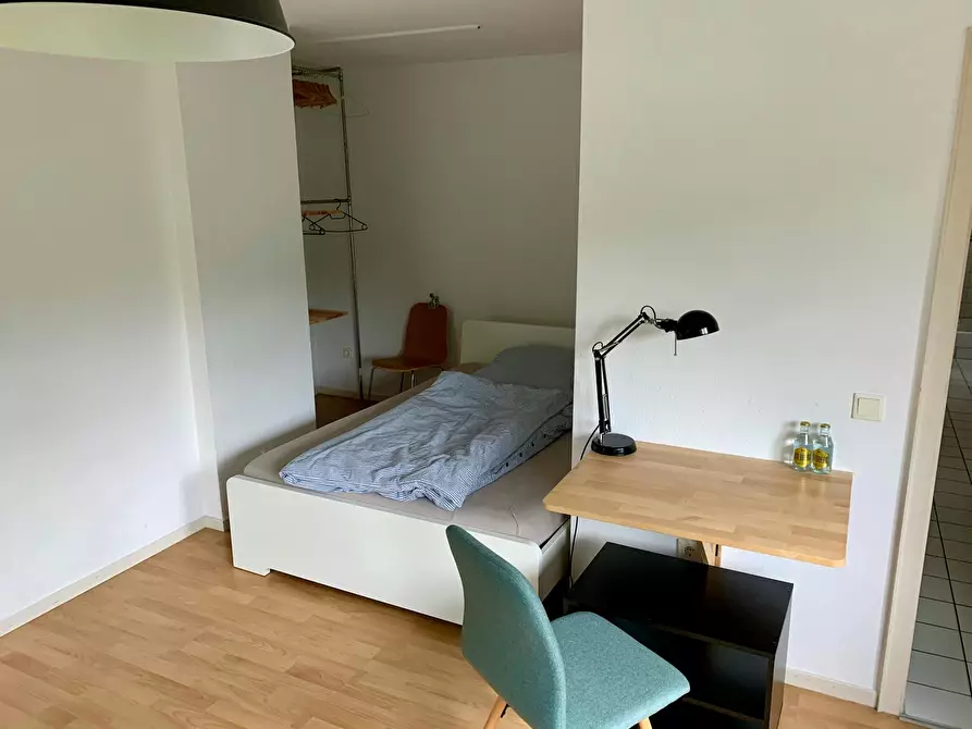 Immagine 4 di Appartamento in affitto  in Roonstraße a Köln