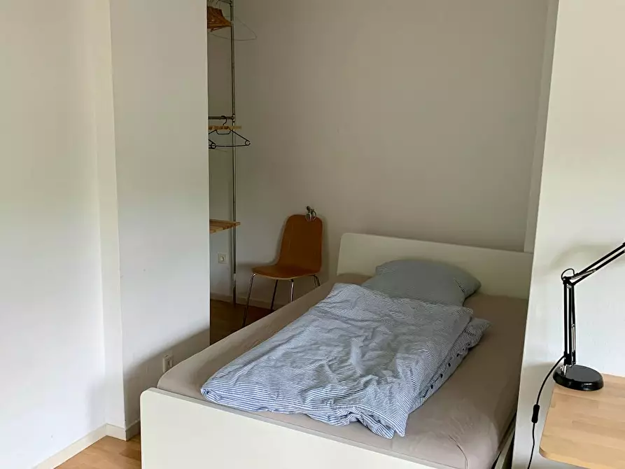Immagine 3 di Appartamento in affitto  in Roonstraße a Köln