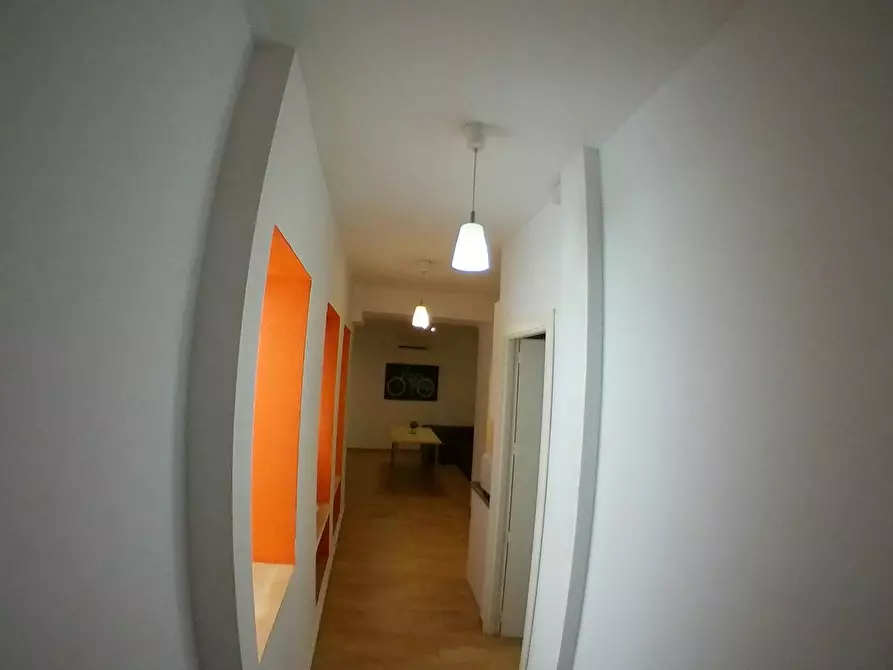 Immagine 10 di Appartamento in affitto  in Calle Regina a Sevilla
