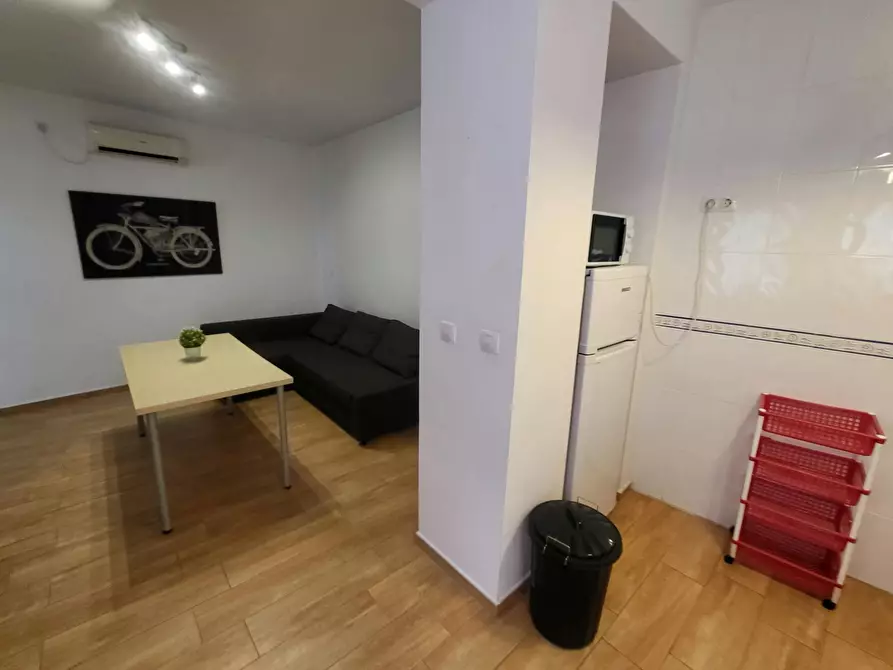 Immagine 9 di Appartamento in affitto  in Calle Regina a Sevilla