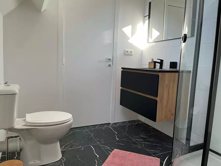 Immagine 8 di Camera in affitto  in Doornlaarstraat a Rijmenam